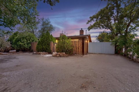 Homes For Sale - 1502 Griegos Road<br/> Bernalillo County, Albuquerque, NM 87107
