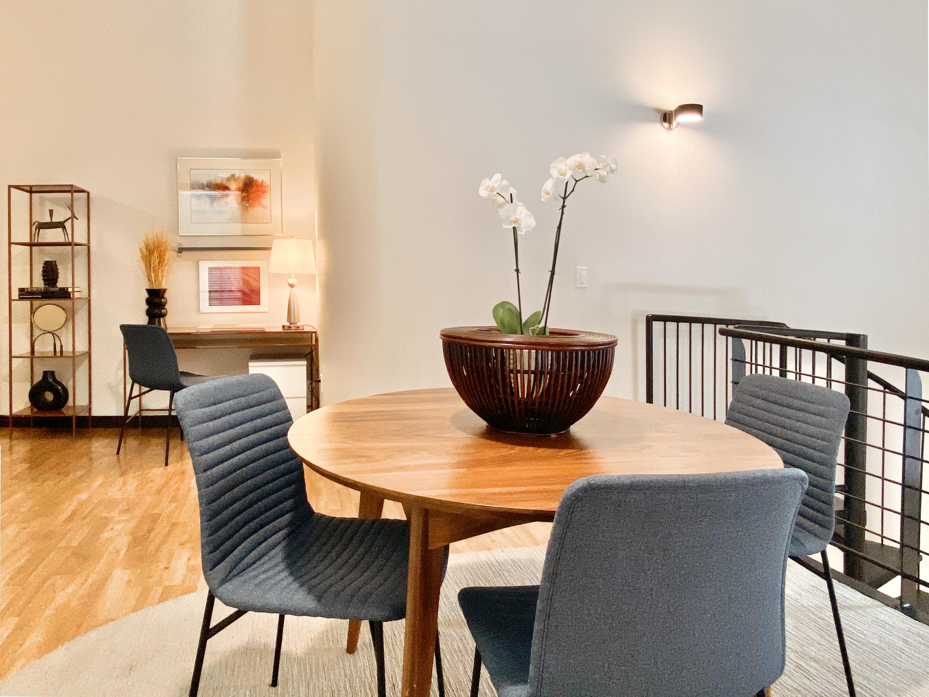 301 CENTRAL Avenue NE 113