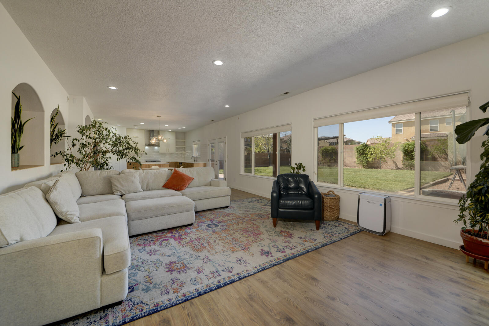 1807 Avenida Comunidad, Rio Rancho, New Mexico image 9