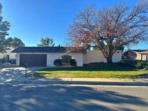 Photo of 3805 Camino Don Diego NE, Albuquerque, NM 87111 (MLS # 1095840)