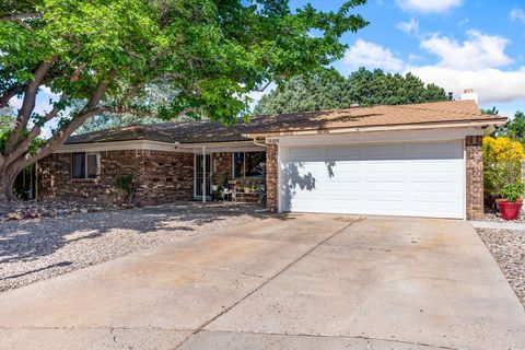 Photo of 12208 Palm Springs Court NE, Albuquerque, NM 87111 (MLS # 1102495)
