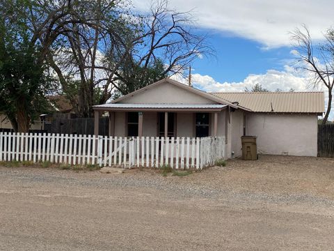 Photo of 614 Katherine Avenue, Moriarty, NM 87035 (MLS # 1106605)