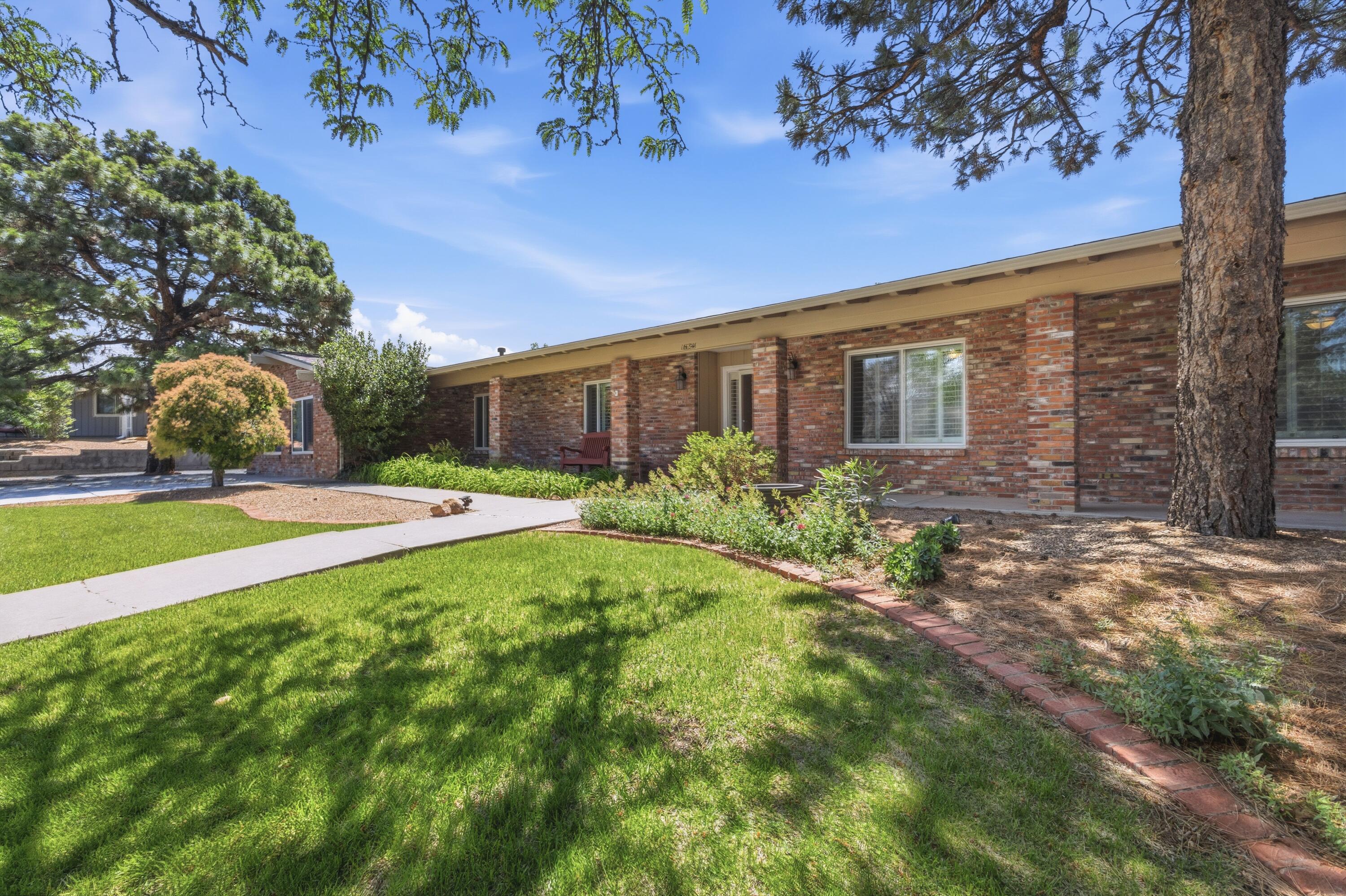 1634 Sagebrush Trail SE