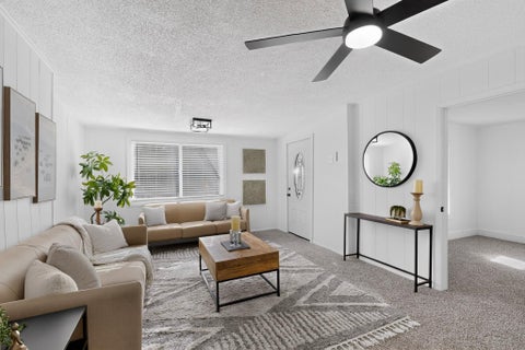 Photo of 2327 William Street SE, Albuquerque, NM 87102 (MLS # 1111726)