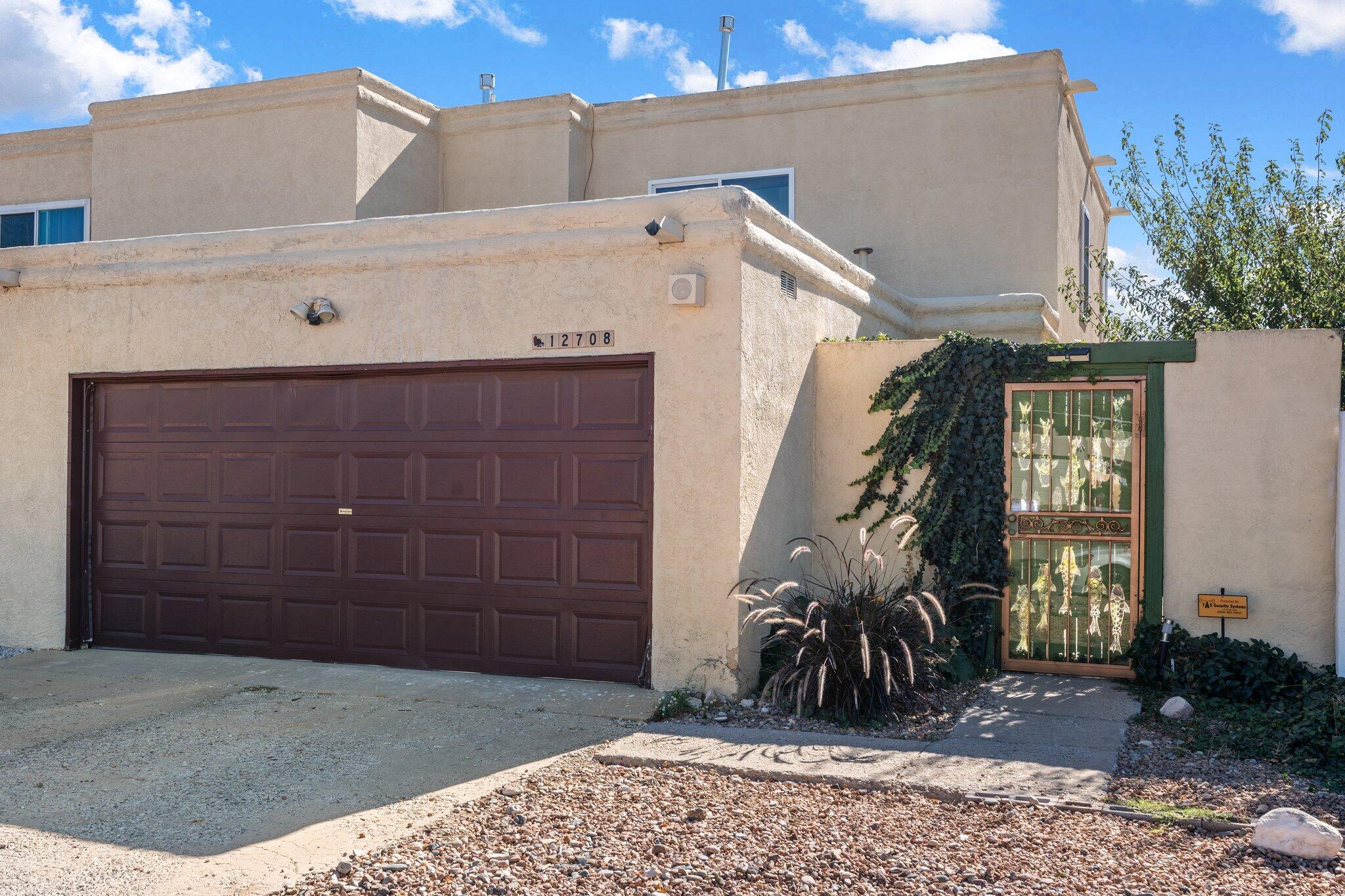 12708 Singing Arrow Avenue, Albuquerque, New Mexico image 1