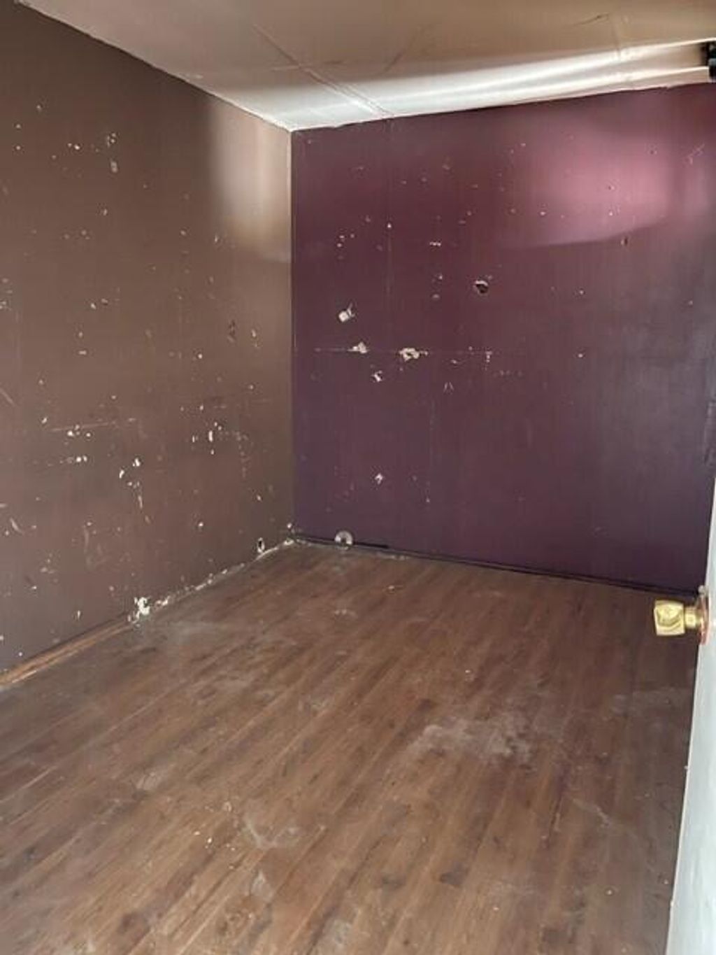 View Jenilyn Rincones's Homes for Sale Jenilyn Rincones Socorro