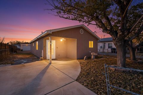 2306 Wilma Road NW Albuquerque NM 87104