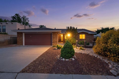 Homes For Sale - 12344 Claremont Avenue<br/> Bernalillo County, Albuquerque, NM 87112