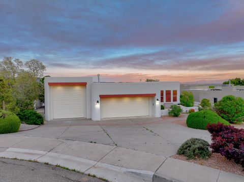 Photo of 1824 Calle Del Vista Road NW, Albuquerque, NM 87105 (MLS # 1102348)