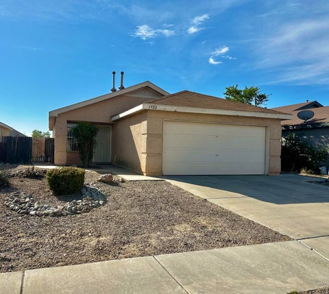 Homes For Sale - 1922 Shadetree Drive<br/> Bernalillo County, Albuquerque, NM 87121