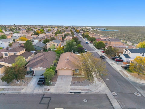 Photo of 10523 Country Manor Place NW, Albuquerque, NM 87114 (MLS # 1113054)