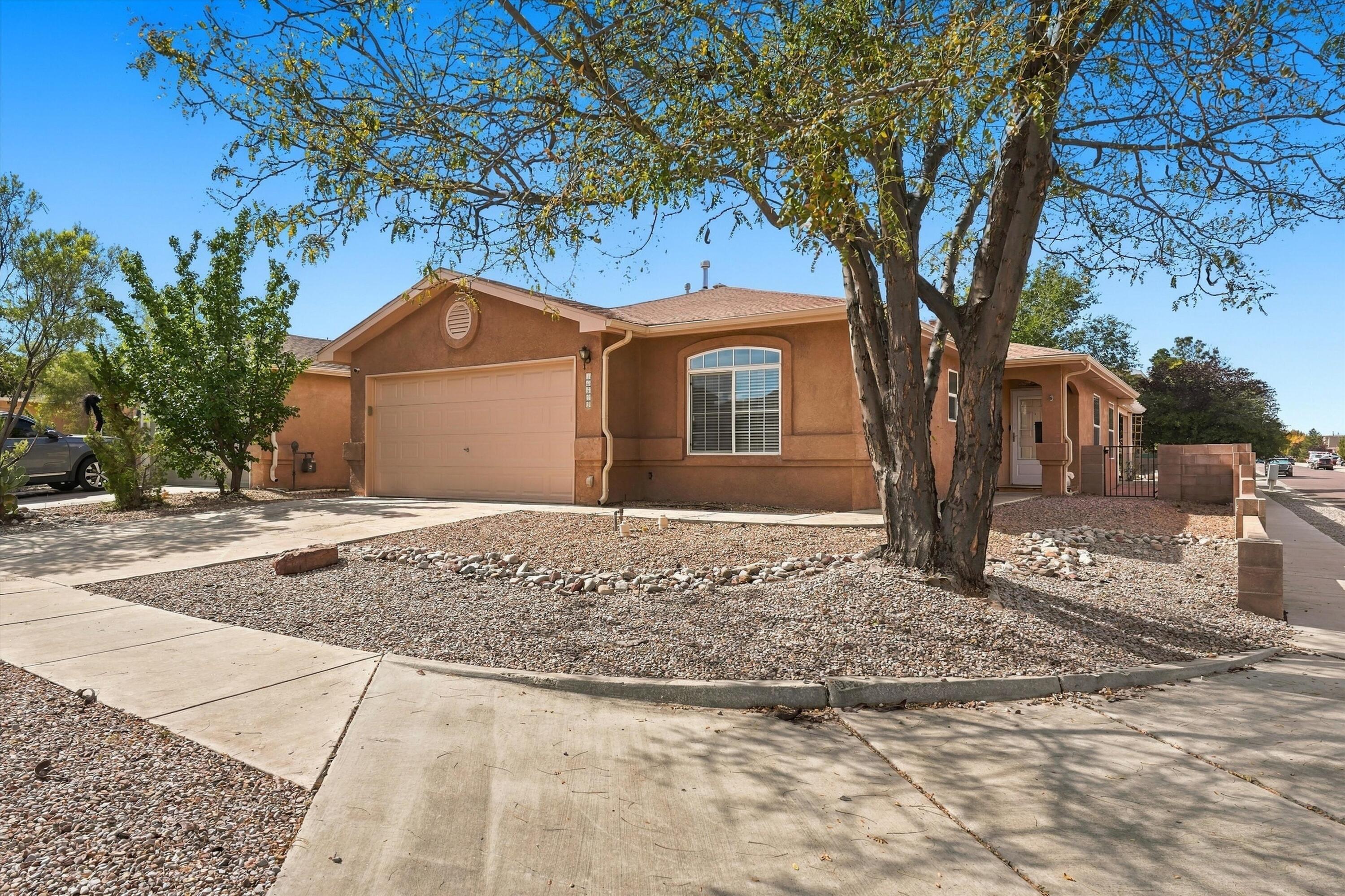 10523 Country Manor Place NW
