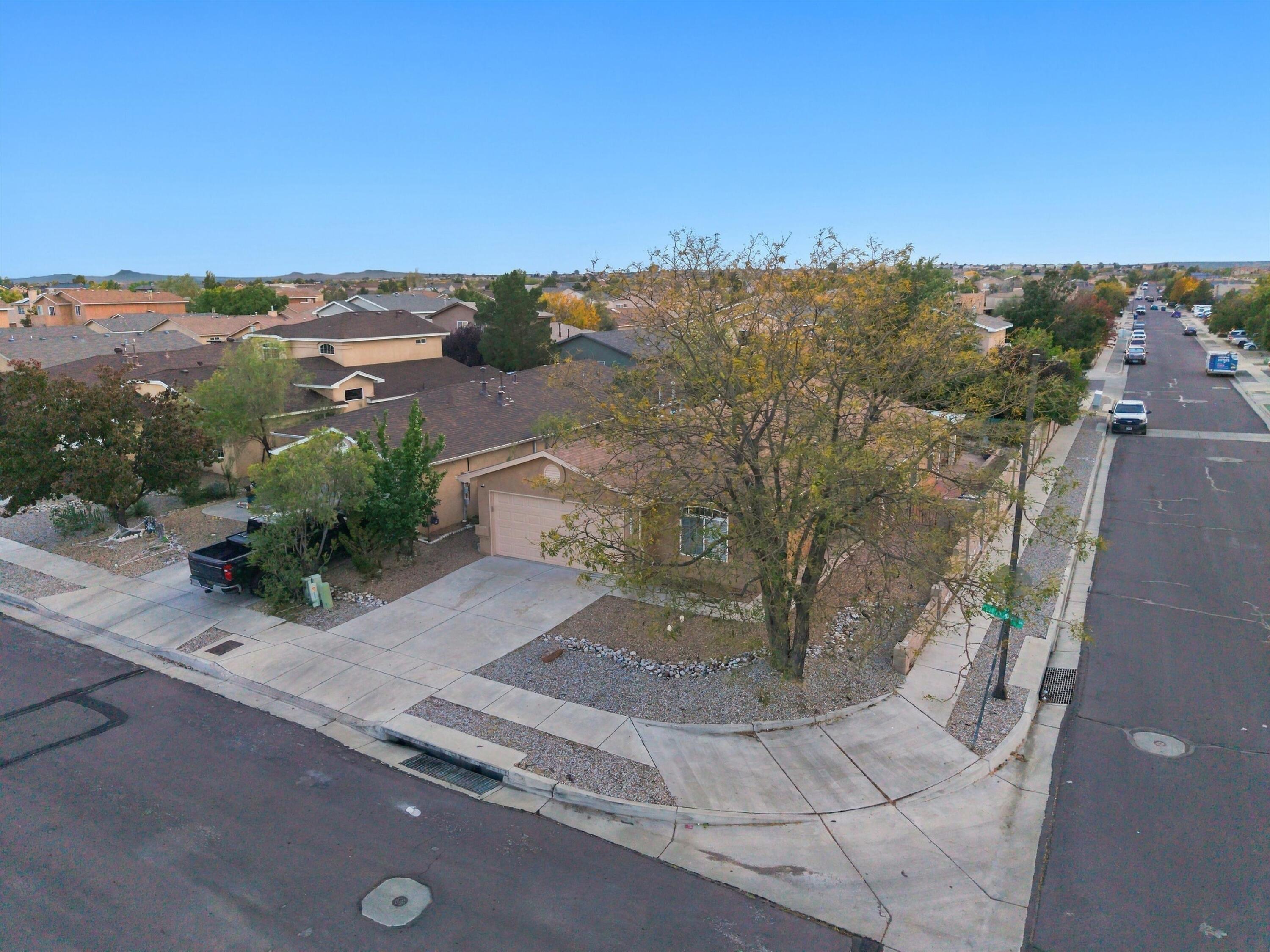 10523 Country Manor Place NW
