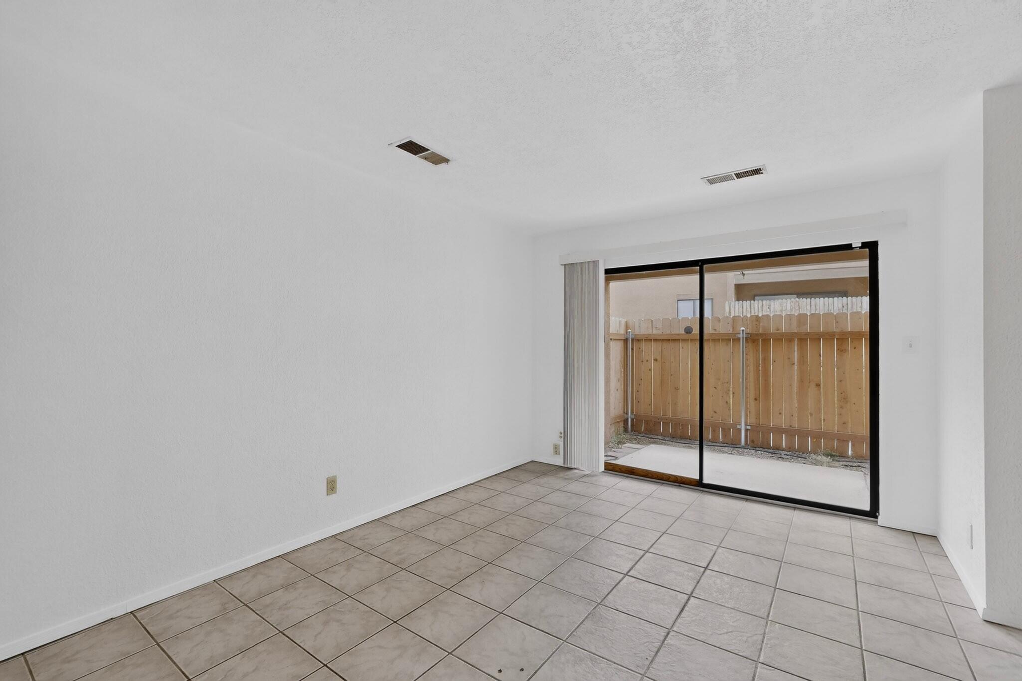 2900 Vista Del Rey NE UNIT 25B