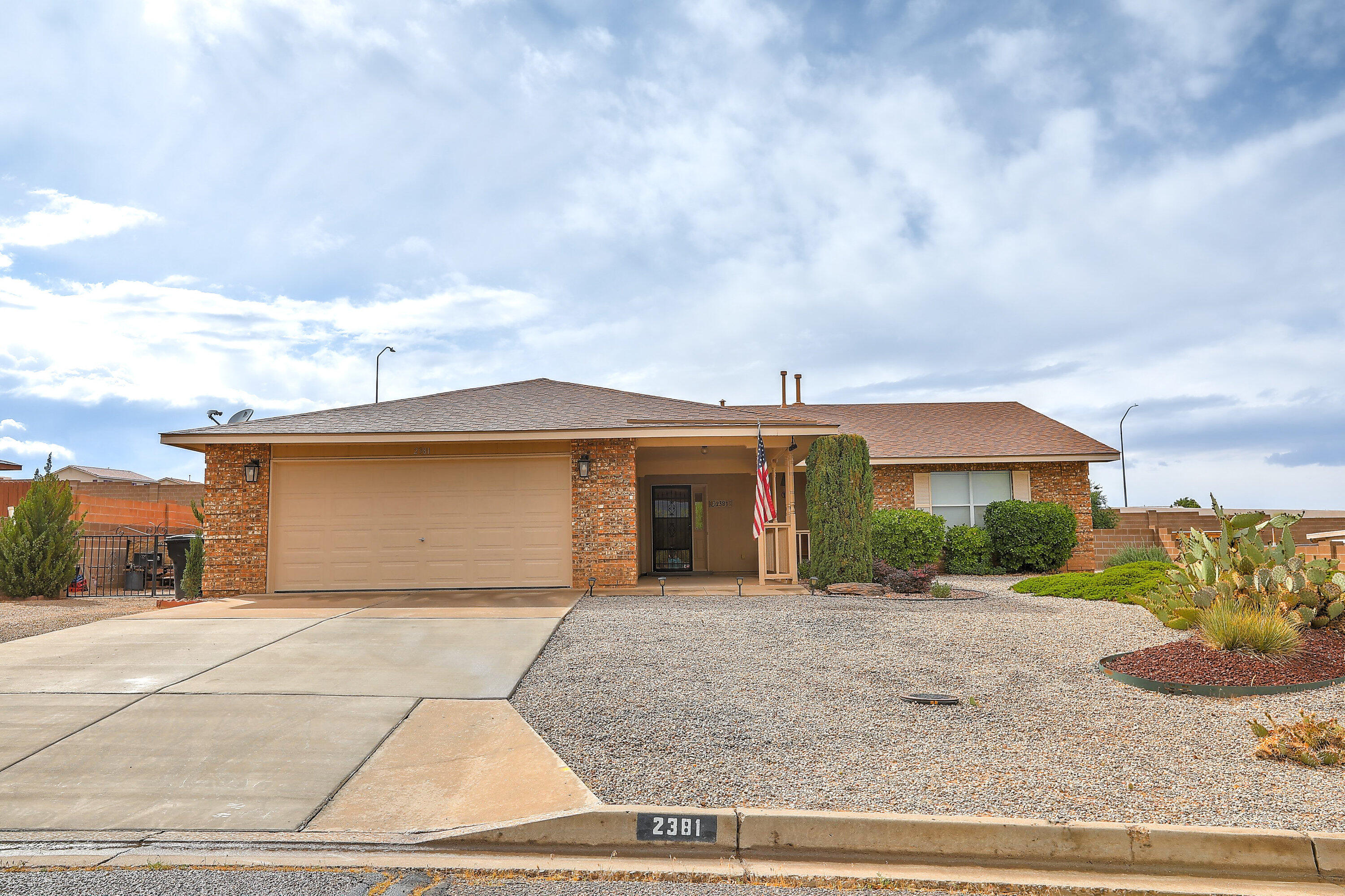 2381 Agua Fria Drive, Rio Rancho, New Mexico image 1