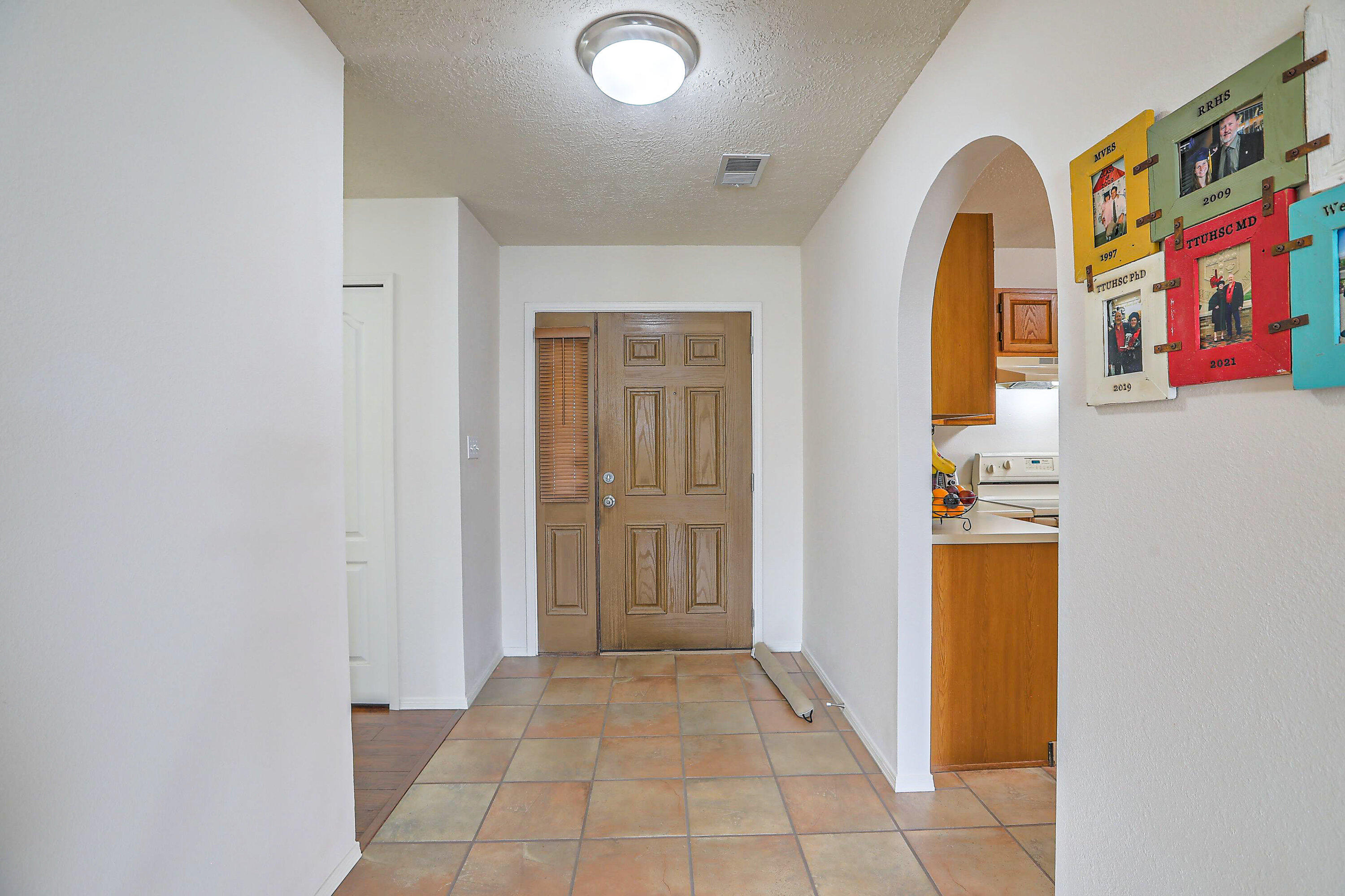 2381 Agua Fria Drive, Rio Rancho, New Mexico image 5