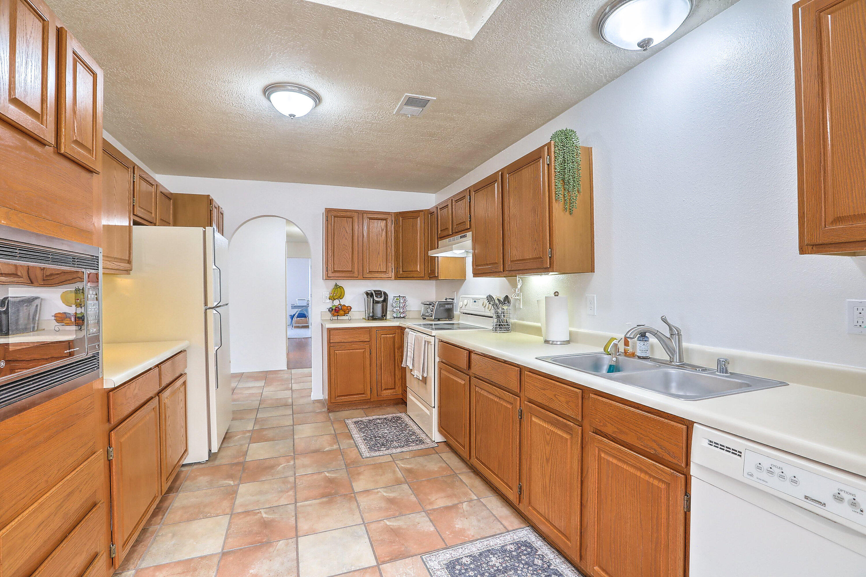 2381 Agua Fria Drive, Rio Rancho, New Mexico image 8