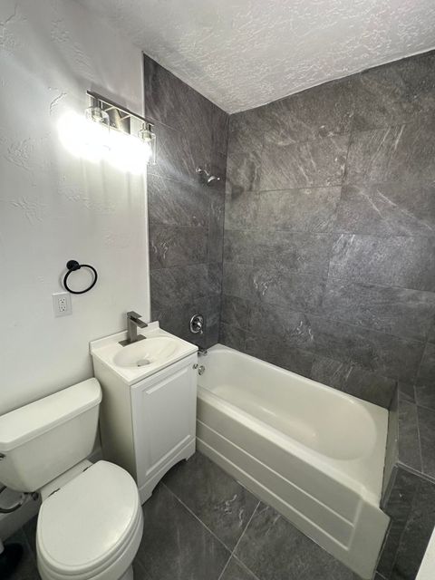 Photo of 813 Marquette Avenue Ave NW, Albuquerque, NM 87102 (MLS # 1100891)