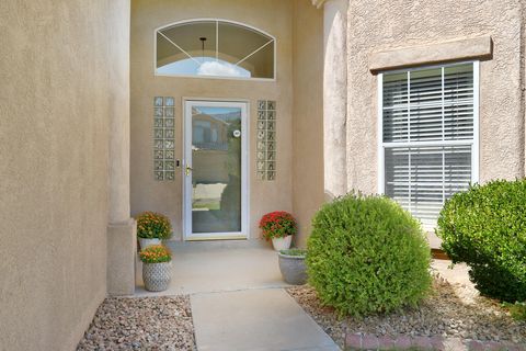 Photo of 8423 PETALUMA Drive NE, Albuquerque, NM 87122 (MLS # 1092034)