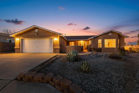 Photo of 4809 Braniff Avenue NW, Albuquerque, NM 87114 (MLS # 1095602)