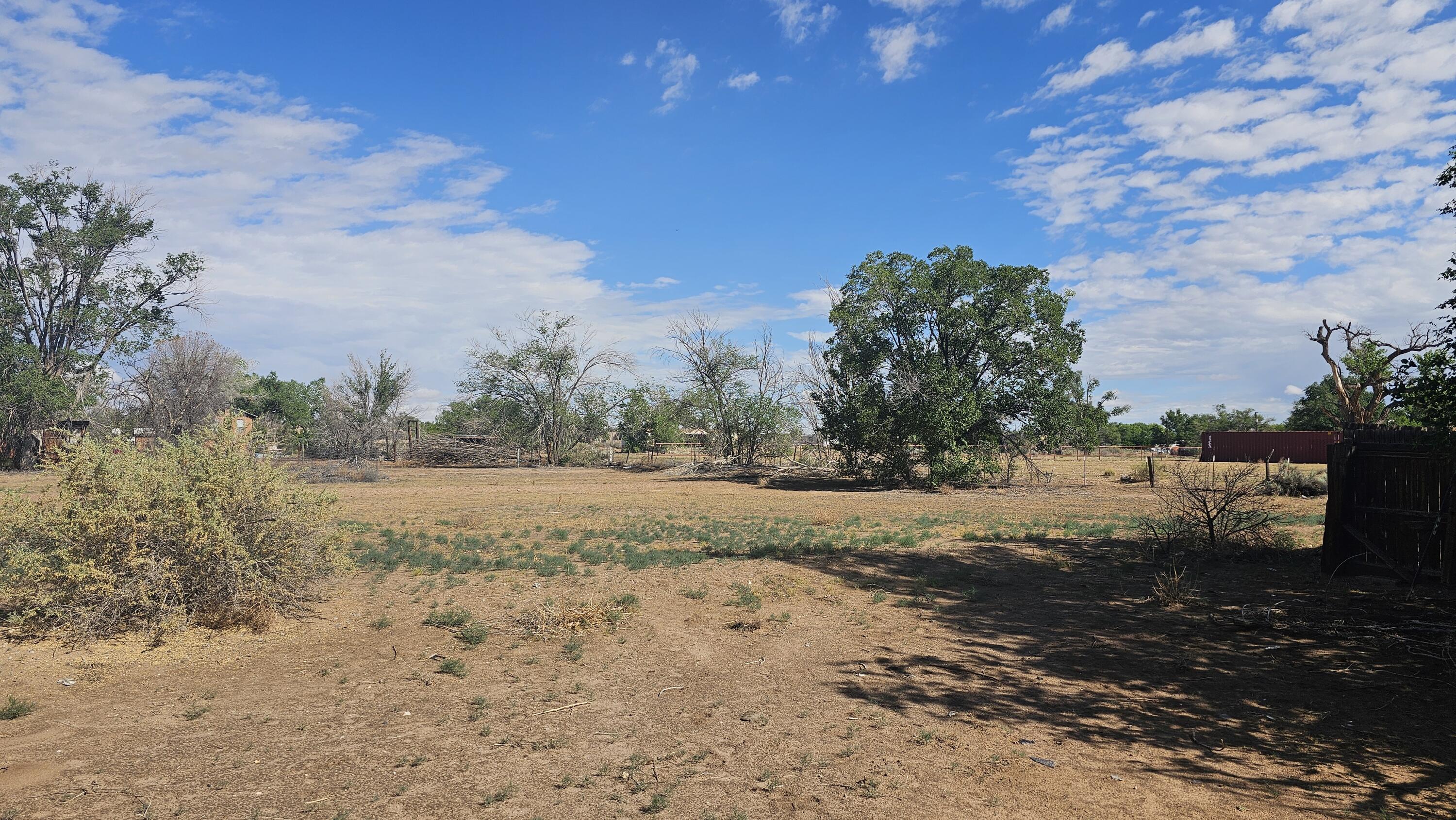 West Valverde, Corrales, New Mexico image 4