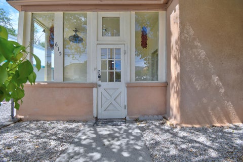 Homes For Sale - 615 Keleher Avenue<br/> Albuquerque, NM 87102