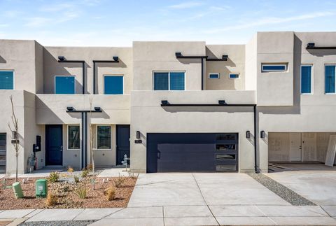 Photo of 4424 Wymont Circle NE, Albuquerque, NM 87109 (MLS # 1102159)