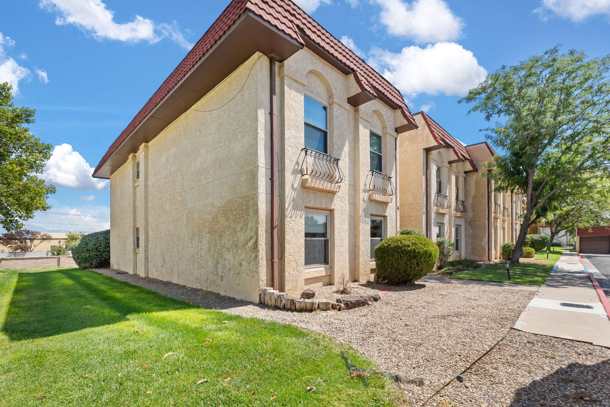 809 Country Club Drive SE APT 1A