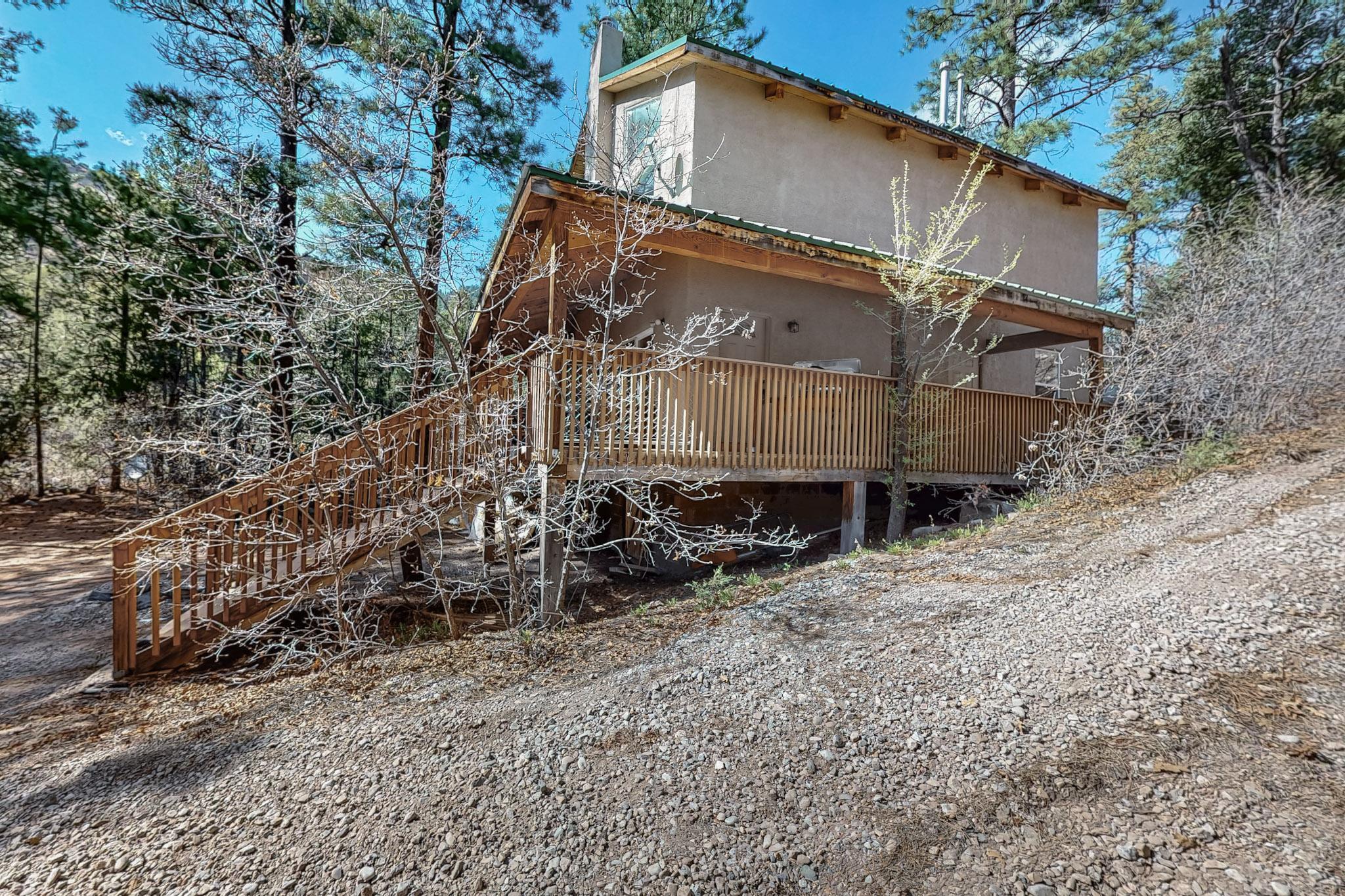 238 Entrada Drive, Jemez Springs, New Mexico image 7