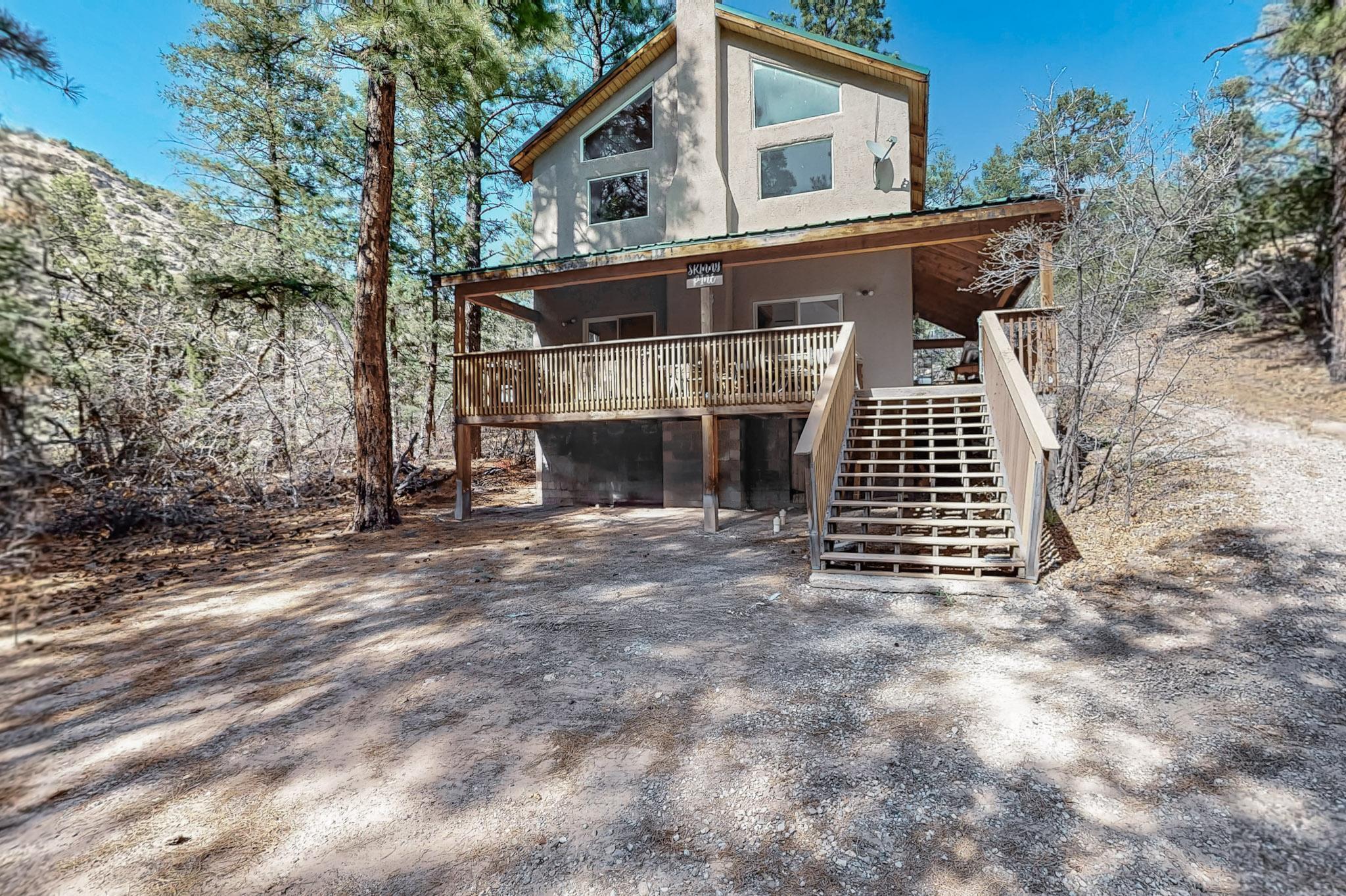 238 Entrada Drive, Jemez Springs, New Mexico image 2