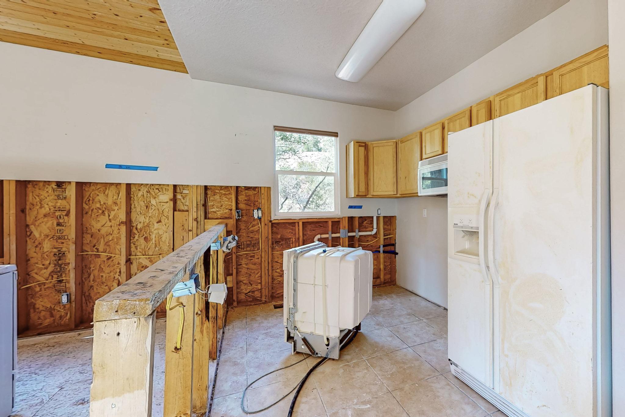 238 Entrada Drive, Jemez Springs, New Mexico image 9