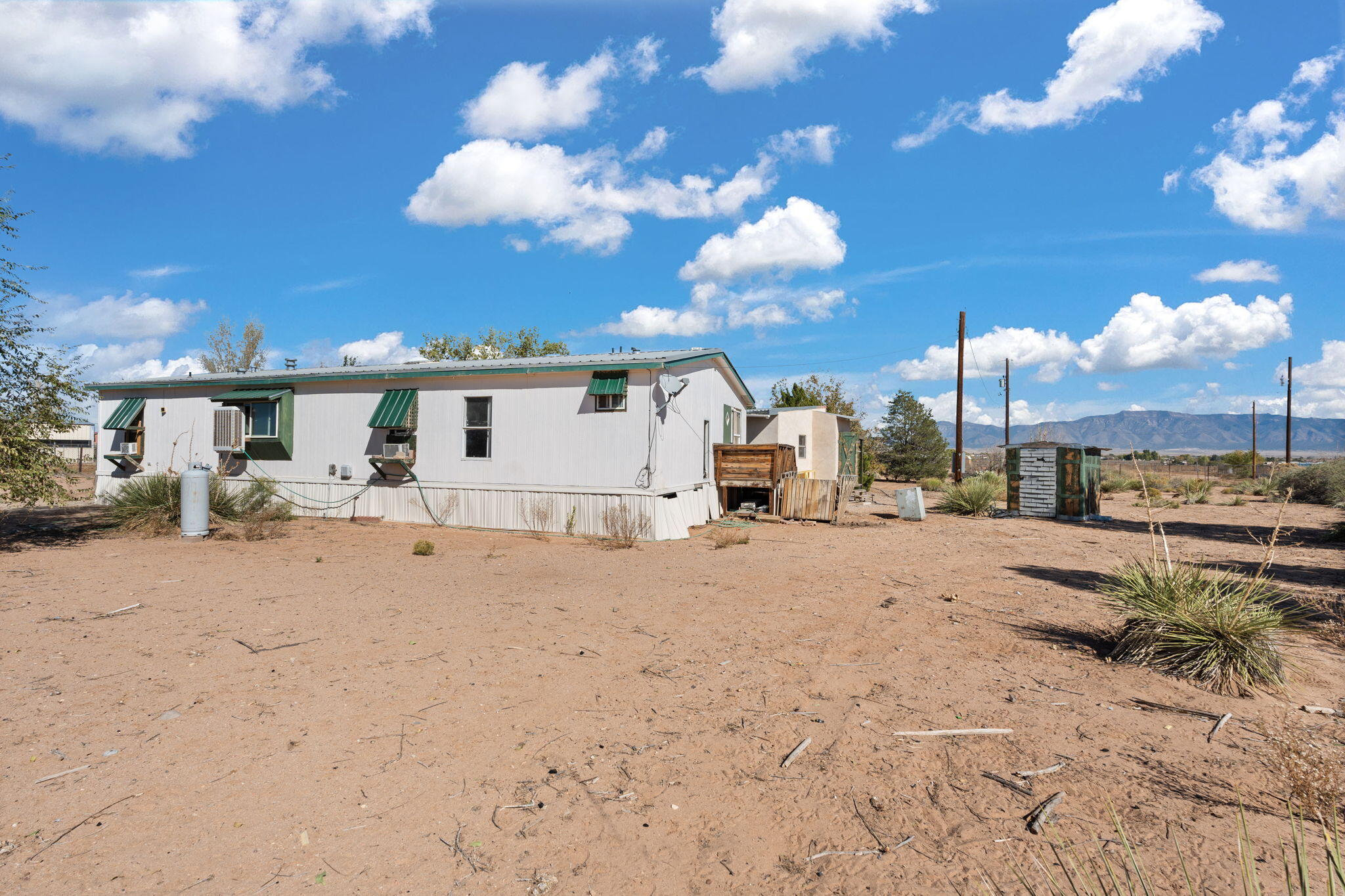 14 Clear View Drive, Los Lunas, New Mexico image 32