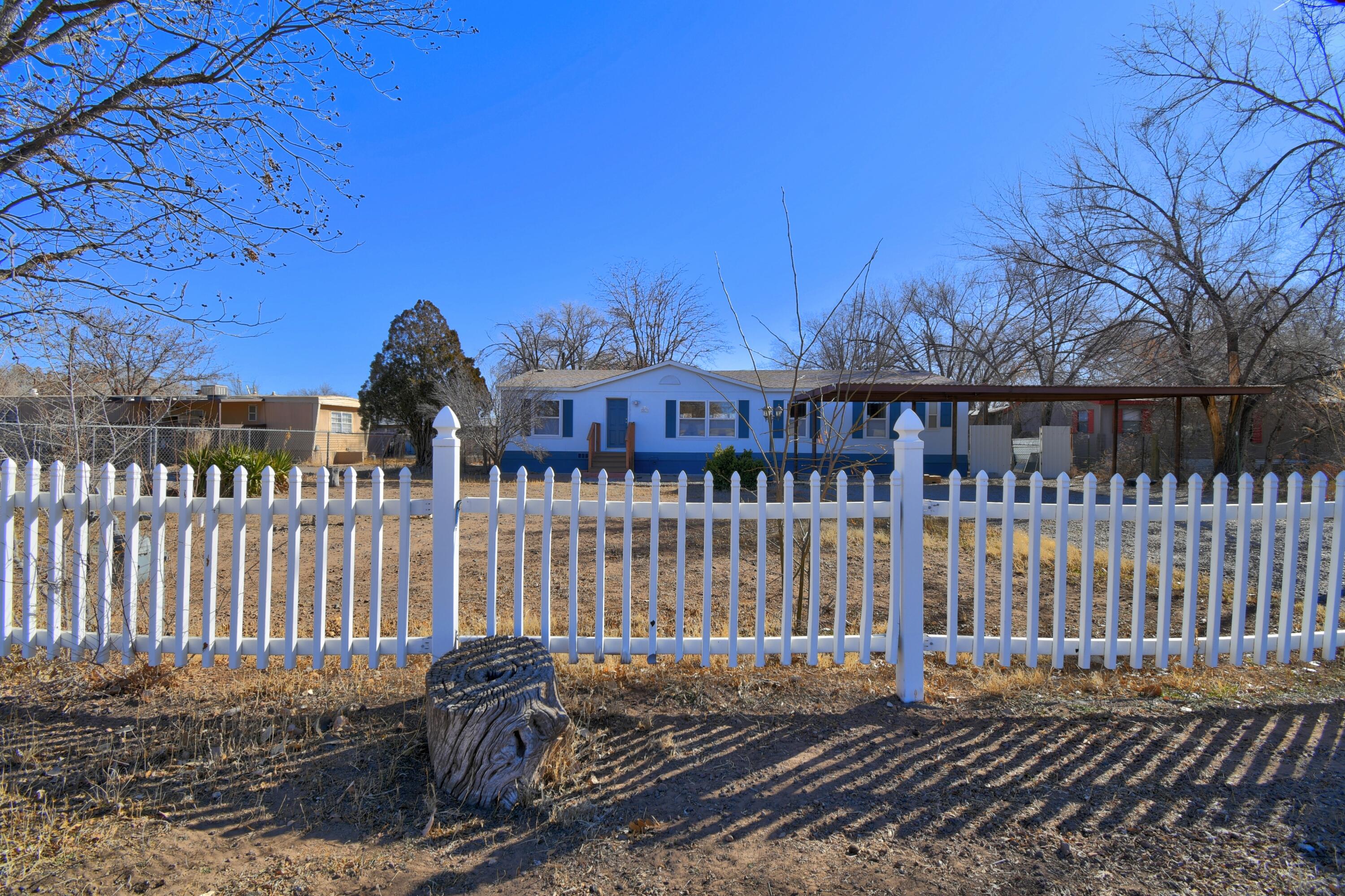 2810 Parklane Drive, Bosque Farms, New Mexico image 2