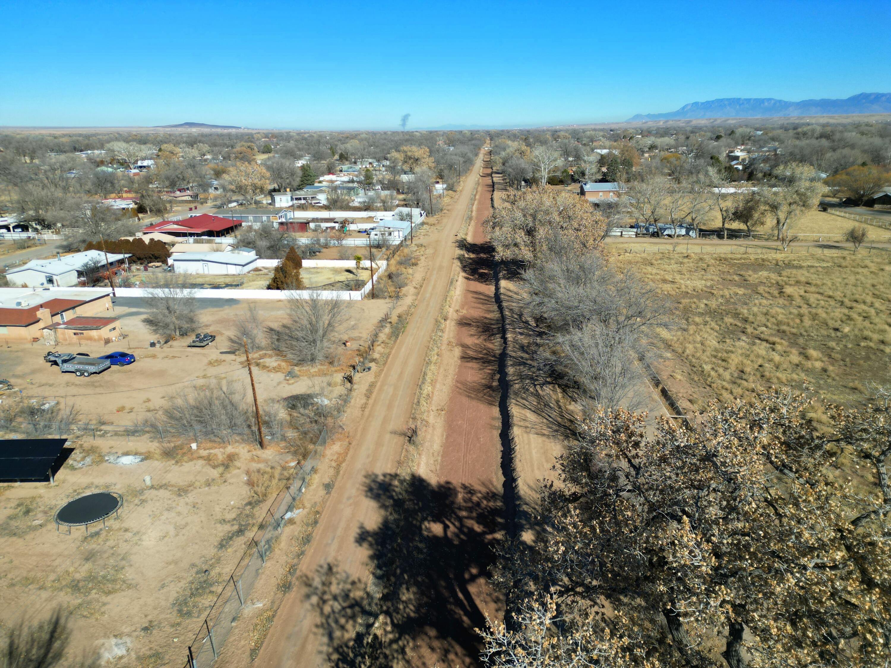 2810 Parklane Drive, Bosque Farms, New Mexico image 28