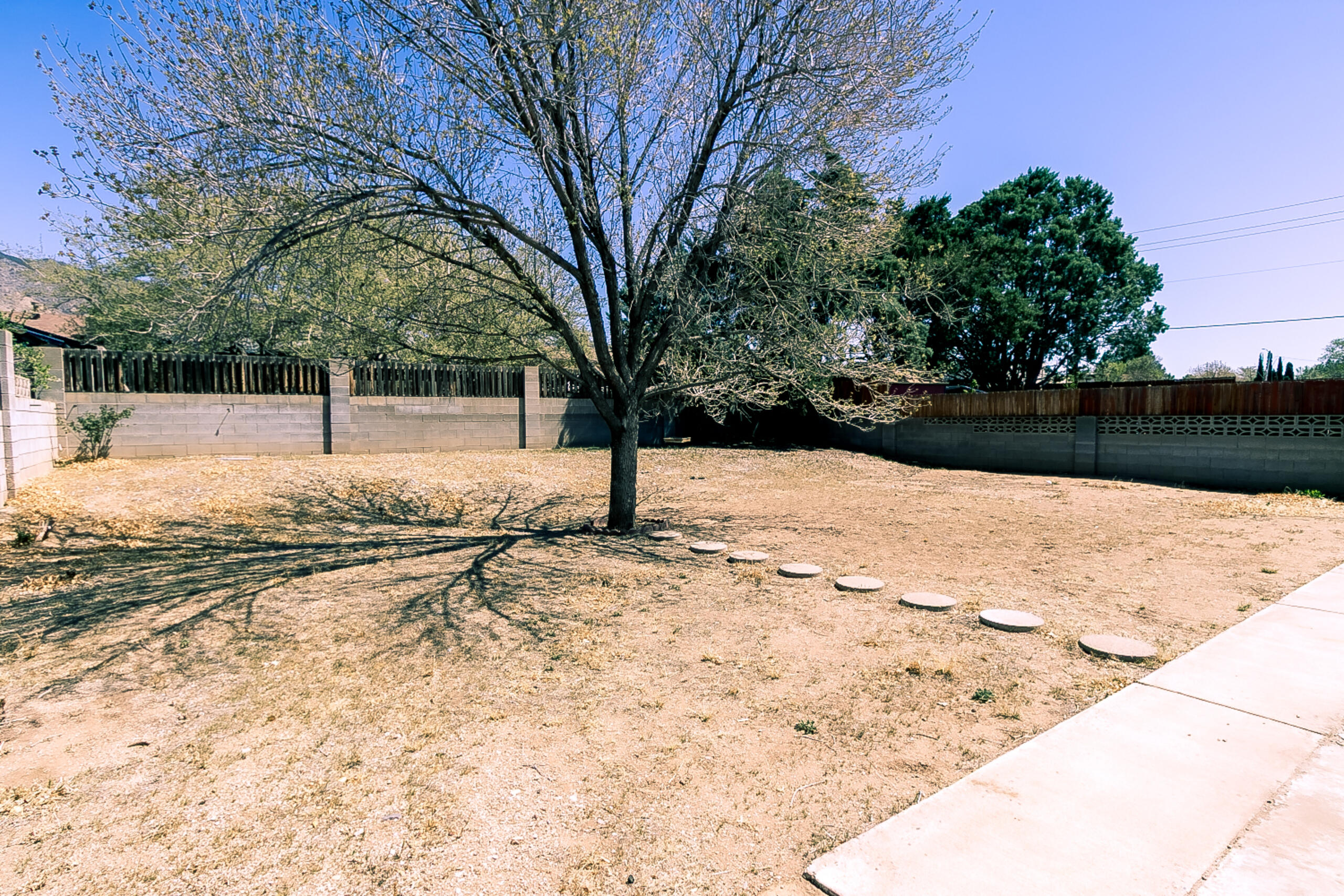 2408 Zena Lona Street, Albuquerque, New Mexico image 21