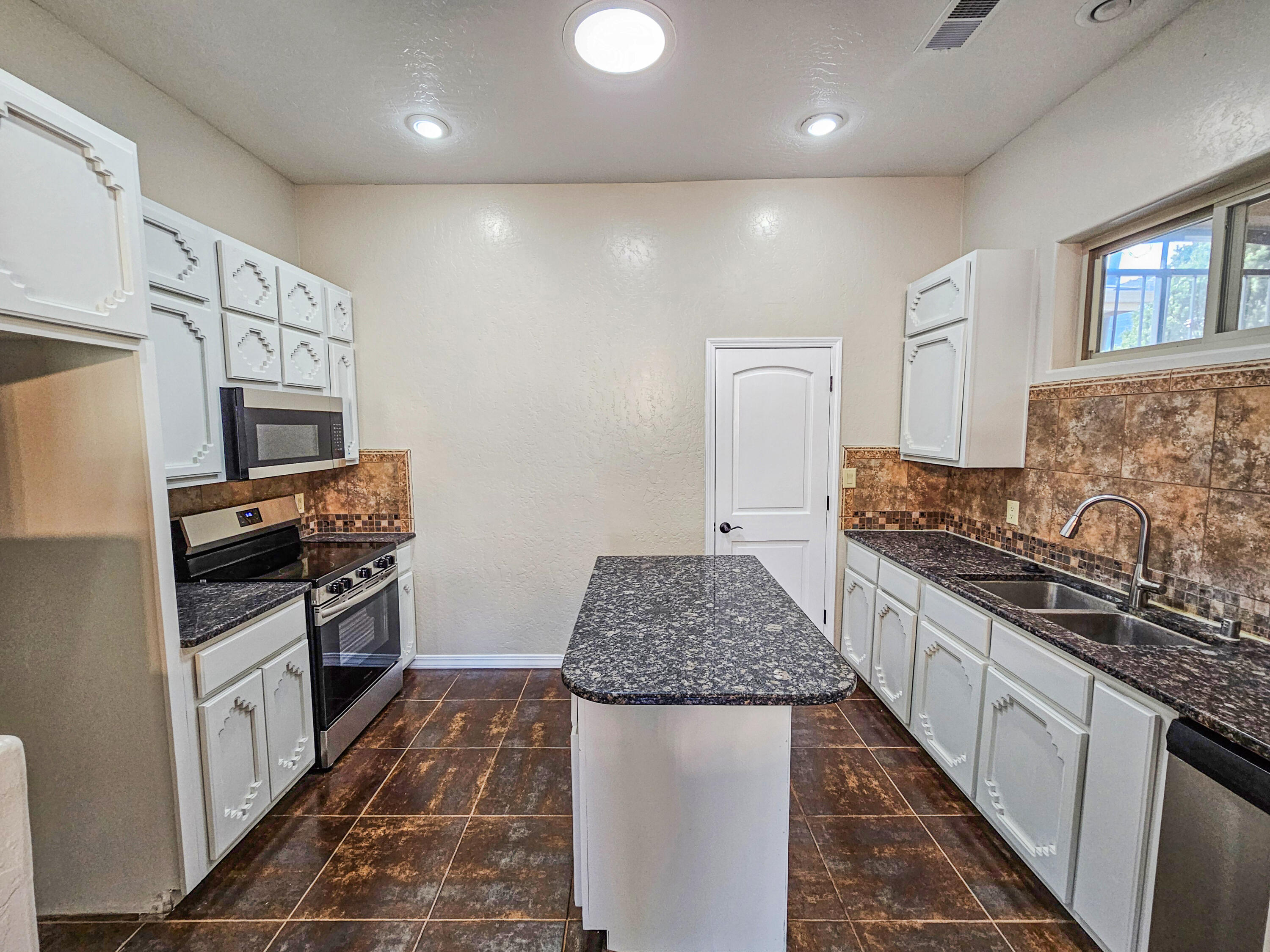 206 Highway 333, Albuquerque, New Mexico image 11