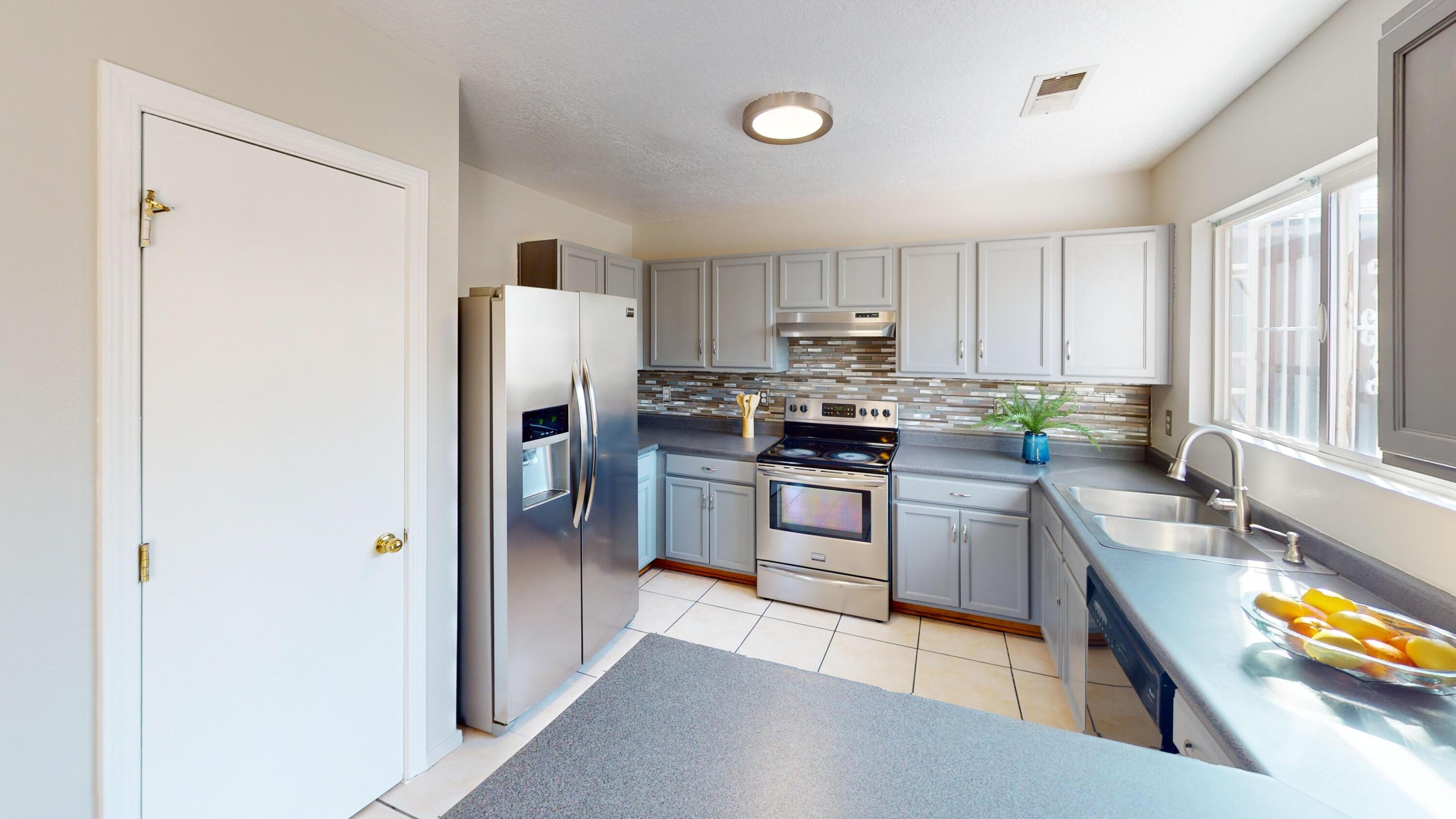 9701 Desert Pine Avenue, Albuquerque, New Mexico image 17