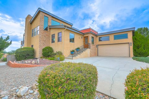 Photo of 3809 Calle Castano NE, Albuquerque, NM 87111 (MLS # 1094553)