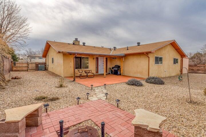 9513 Academy Hills Drive, Albuquerque, New Mexico image 9