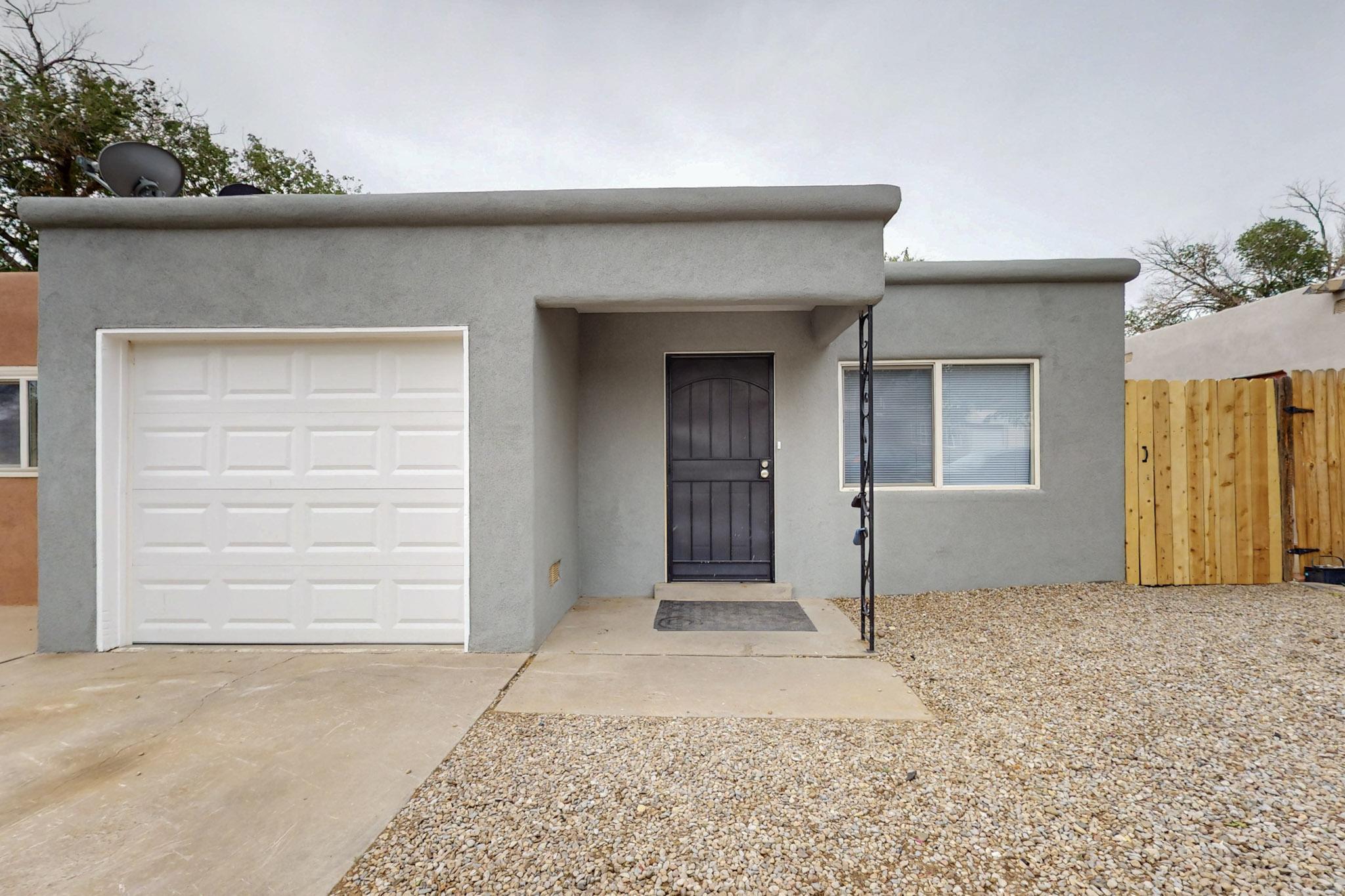 205 Zena Lona Street, Albuquerque, New Mexico image 1