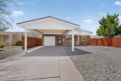 Photo of 821 Cagua Drive SE, Albuquerque, NM 87108 (MLS # 1108603)