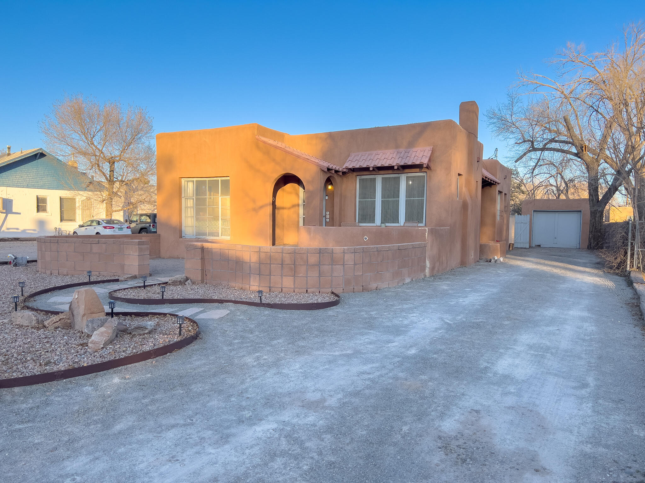 906 11th Street, Albuquerque, New Mexico image 4