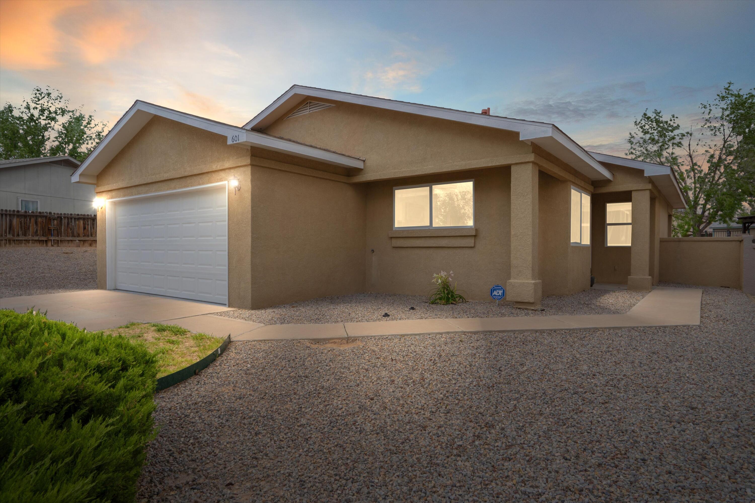 601 Clayton Meadows Drive, Rio Rancho, New Mexico image 3