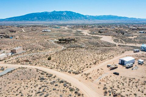 Photo of 1520 Nez Perce Loop NE, Rio Rancho, NM 87144 (MLS # 1092502)