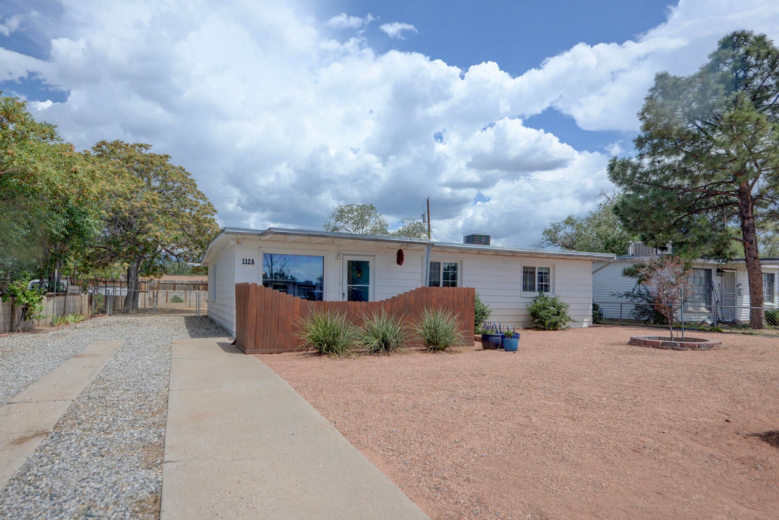 1128 Marron Circle NE