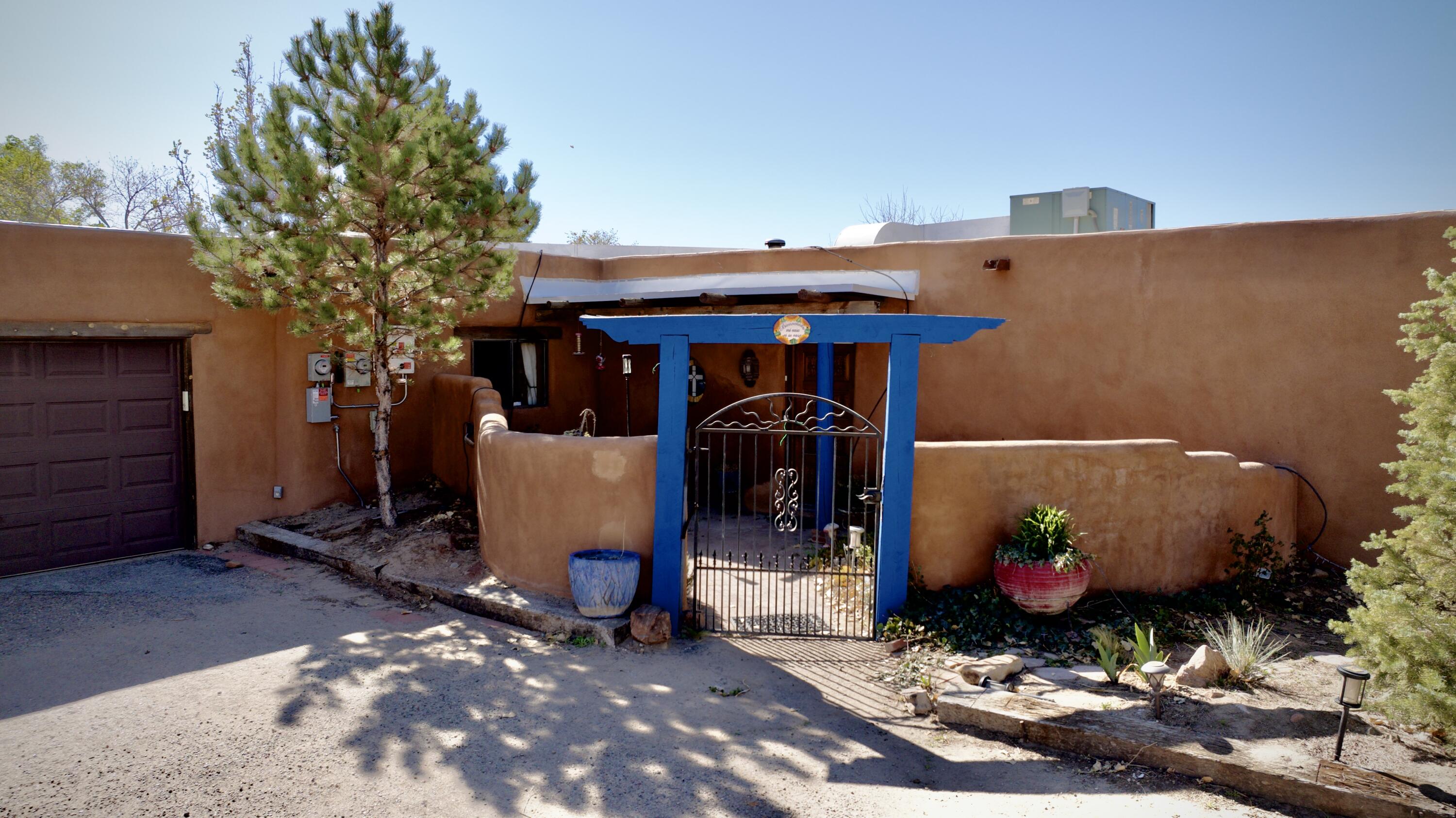 1452 W Meadowlark Lane, Corrales, New Mexico image 2