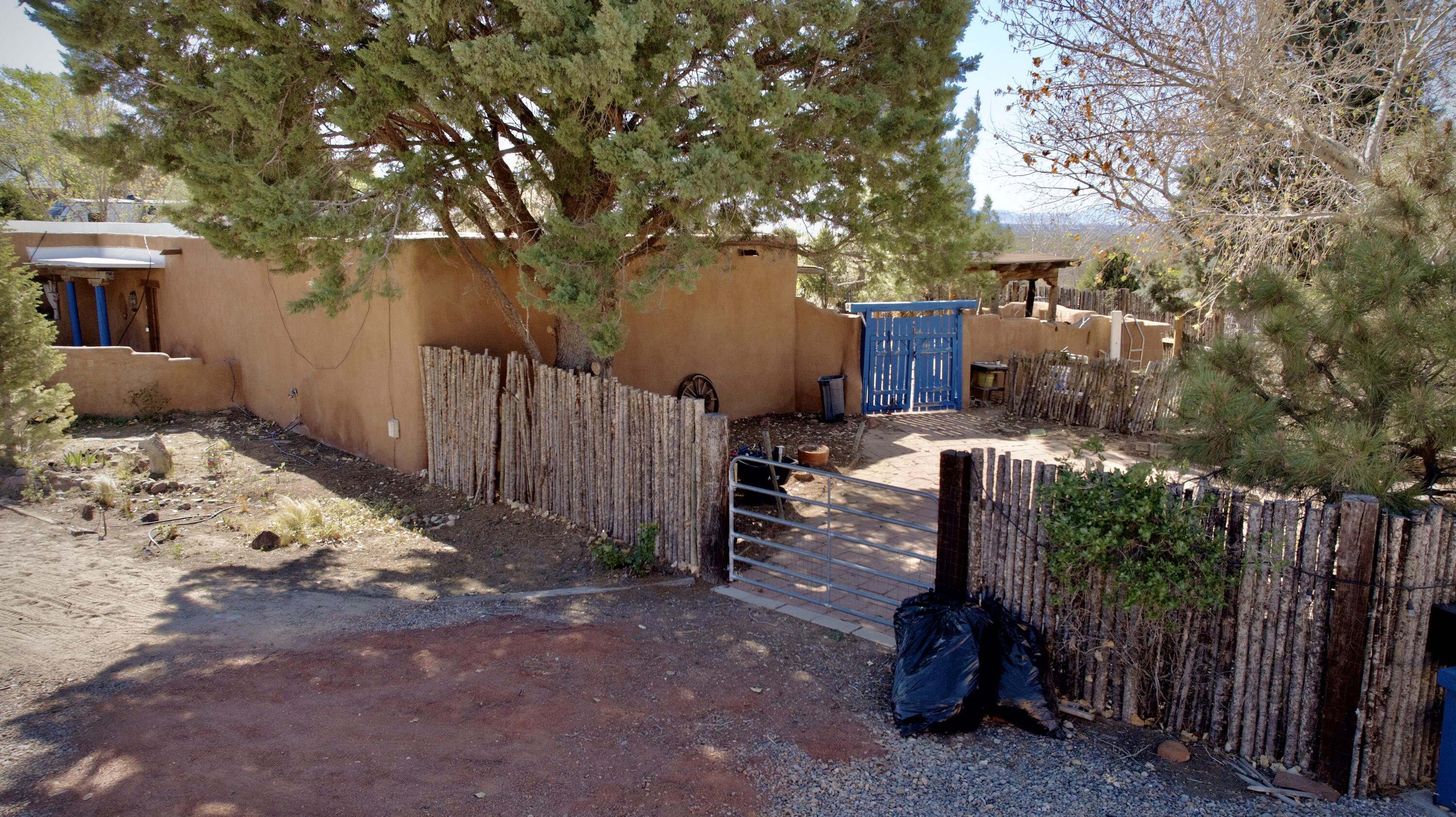 1452 W Meadowlark Lane, Corrales, New Mexico image 37