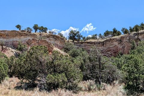 Photo of 86 Victorio Trail, Mountainair, NM 87036 (MLS # 1092079)