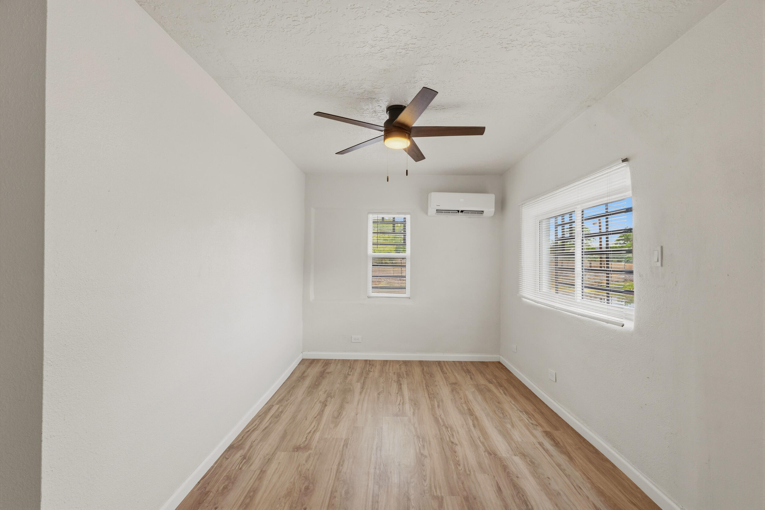 425 Sunset Road SW