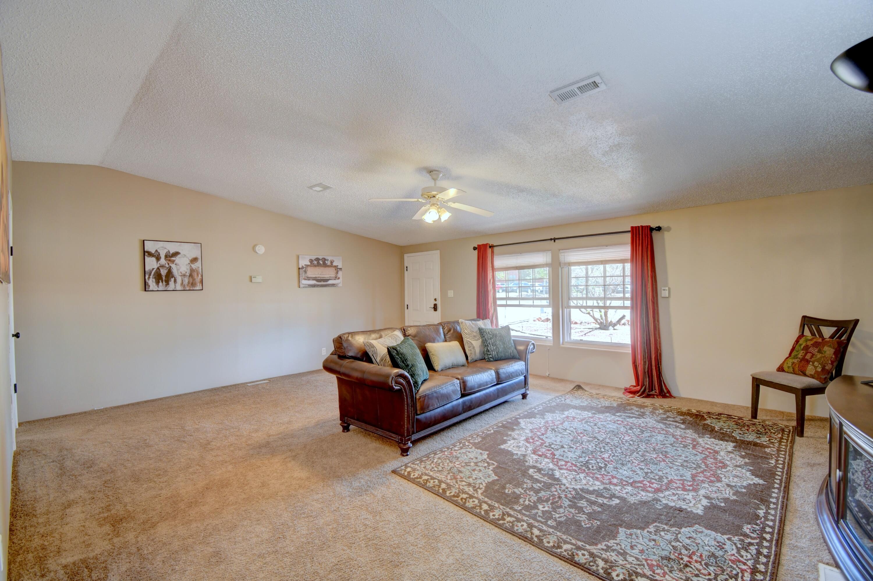 811 Fruta Road, Rio Rancho, New Mexico image 10